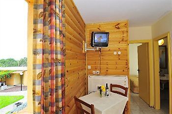 Gonen Holiday Village - Lodge エクステリア 写真